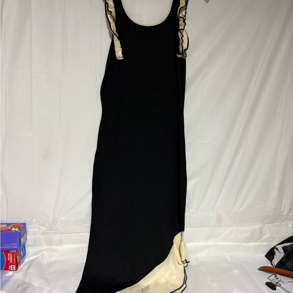 Cupshe Black Maxi Swim Coverup with Cream Ruffle Accents - Picture 6 of 11